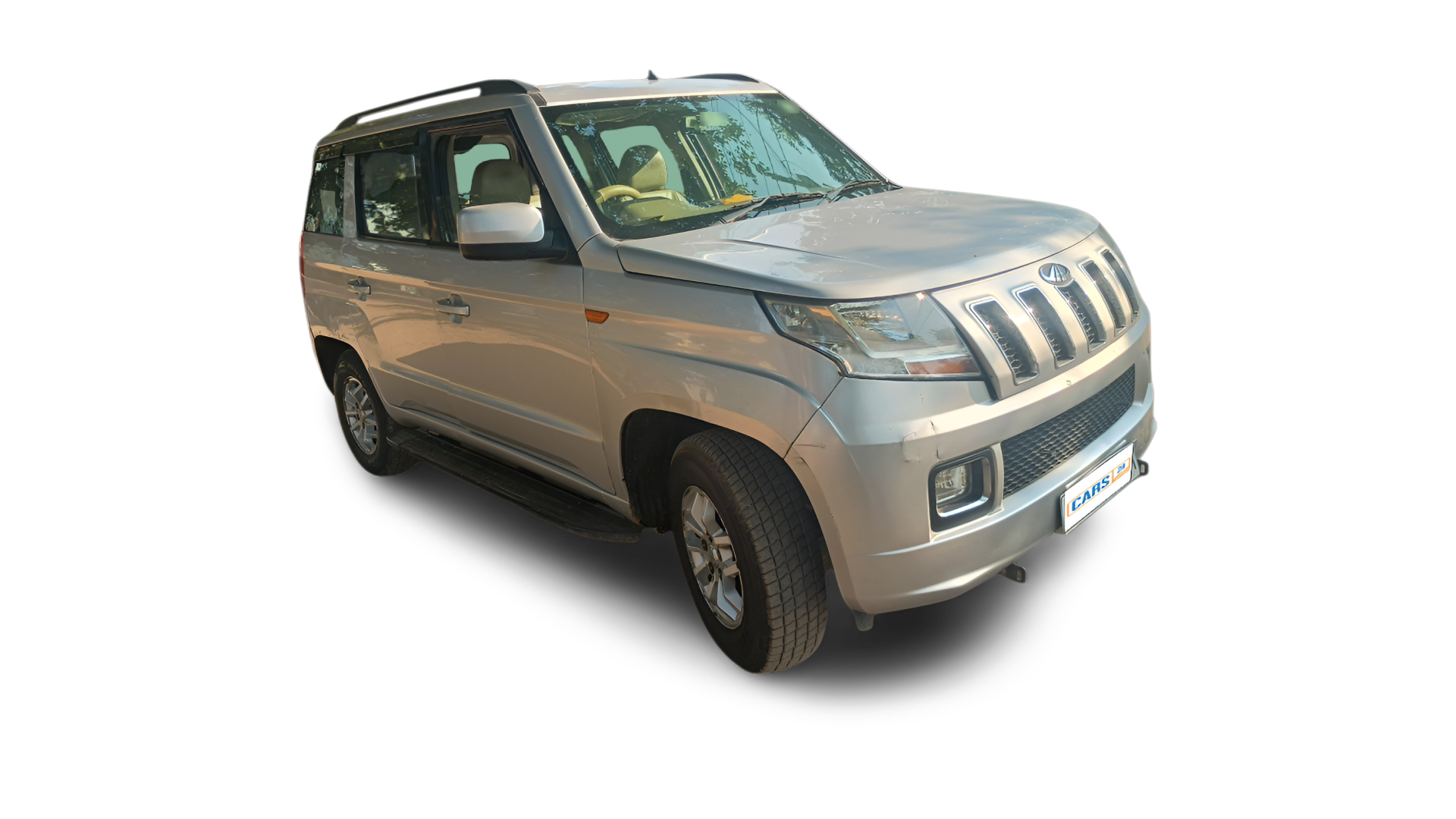 Mahindra TUV300-img